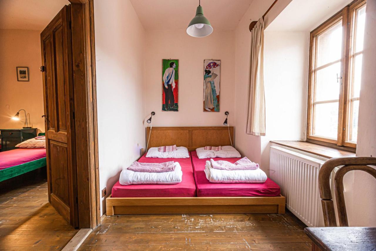 Český Krumlov Hostel 99 מראה חיצוני תמונה