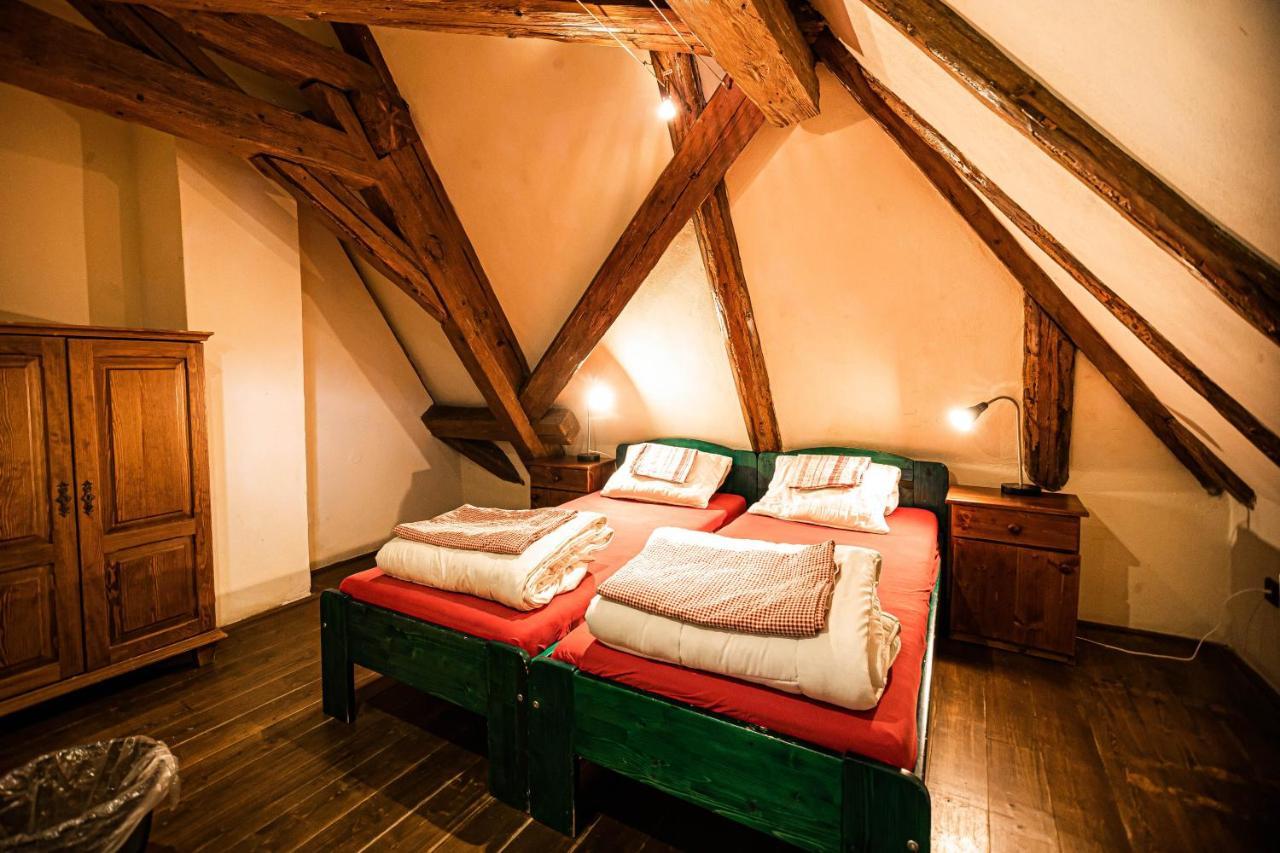 Český Krumlov Hostel 99 מראה חיצוני תמונה