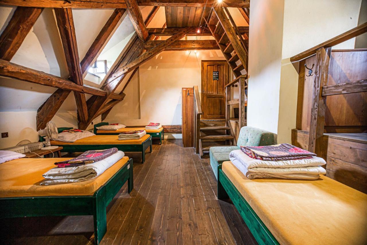 Český Krumlov Hostel 99 מראה חיצוני תמונה