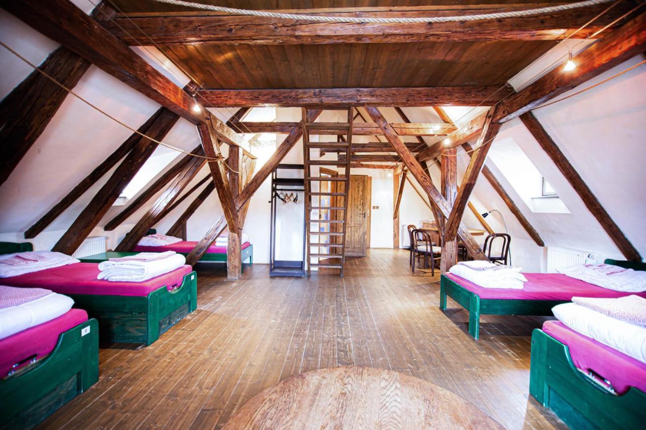 Český Krumlov Hostel 99 מראה חיצוני תמונה