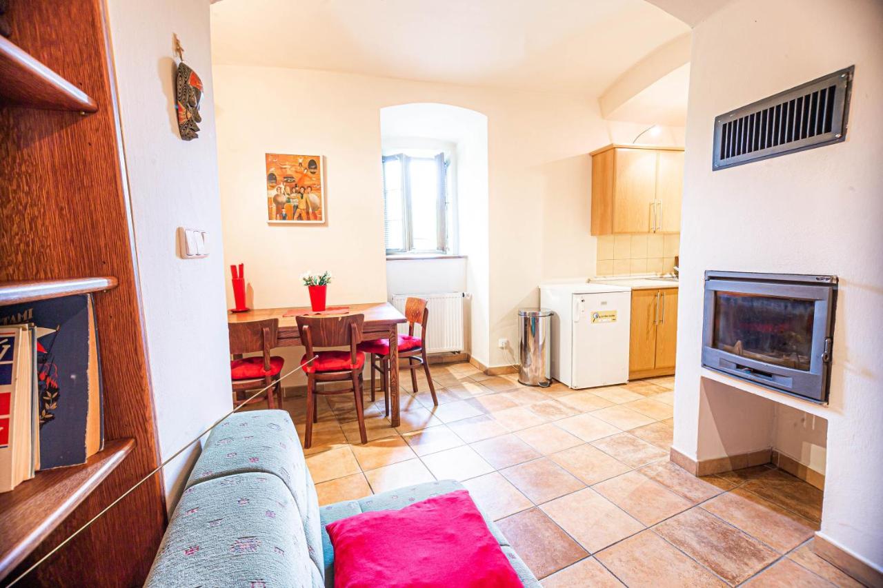 Český Krumlov Hostel 99 מראה חיצוני תמונה